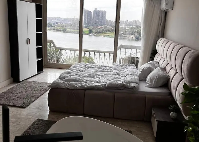 Royal Nile View 4Br