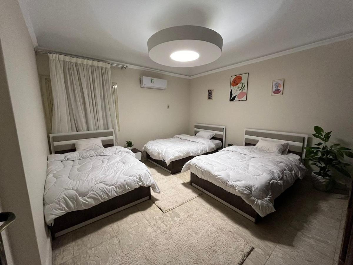 Royal Nile View 4br * Cairo