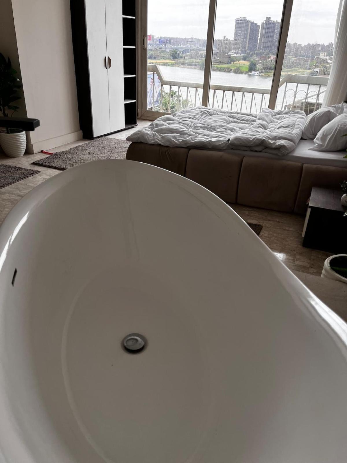 Apartment Royal Nile View 4br *